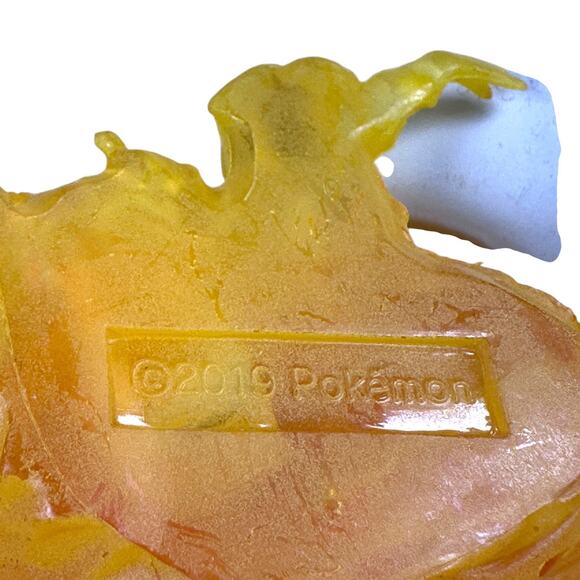 Nintendo Pokemon Dragonite Flareon & Charizard Reshiram PVC Figures Lot of 3 - Picture 7 of 10